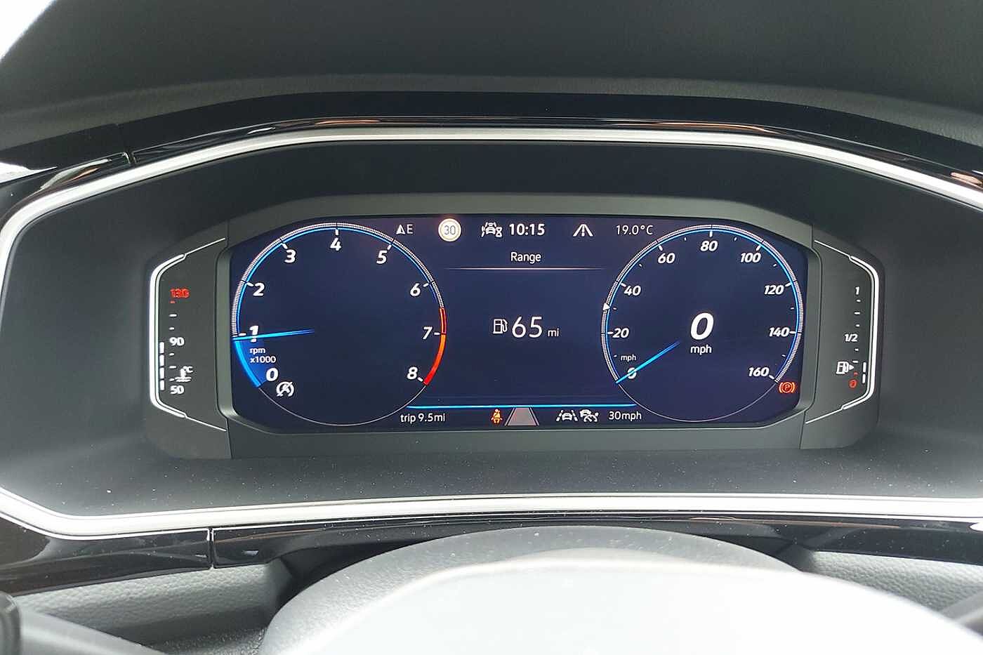 Used Volkswagen T-Roc 2025 for sale - 76110930: Photo 7