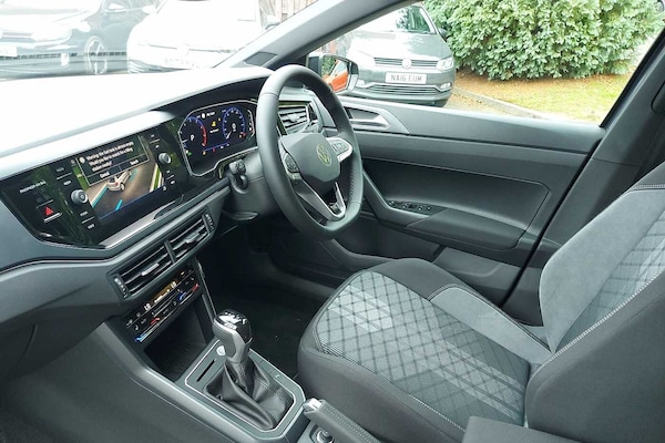Used Volkswagen Polo 2025 for sale - 76202318: Photo 2