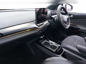 Used Volkswagen ID.4 2025 for sale - 77060085: Photo