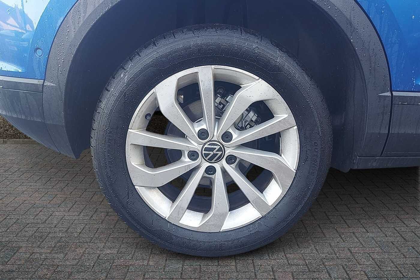 Used Volkswagen T-Roc 2025 for sale - 77176818: Photo 5