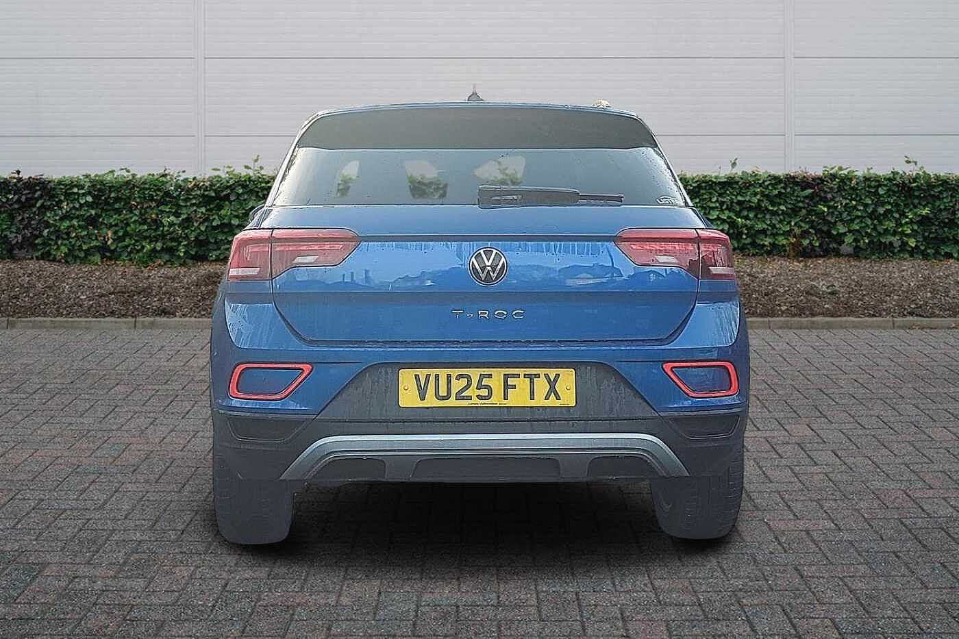 Used Volkswagen T-Roc 2025 for sale - 77176818: Photo 8