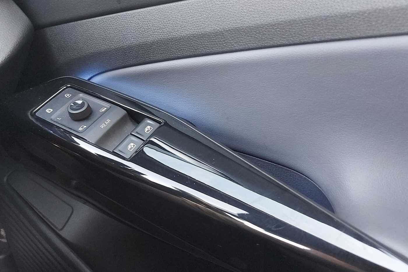 Used Volkswagen ID.4 2023 for sale - 76837760: Photo 16