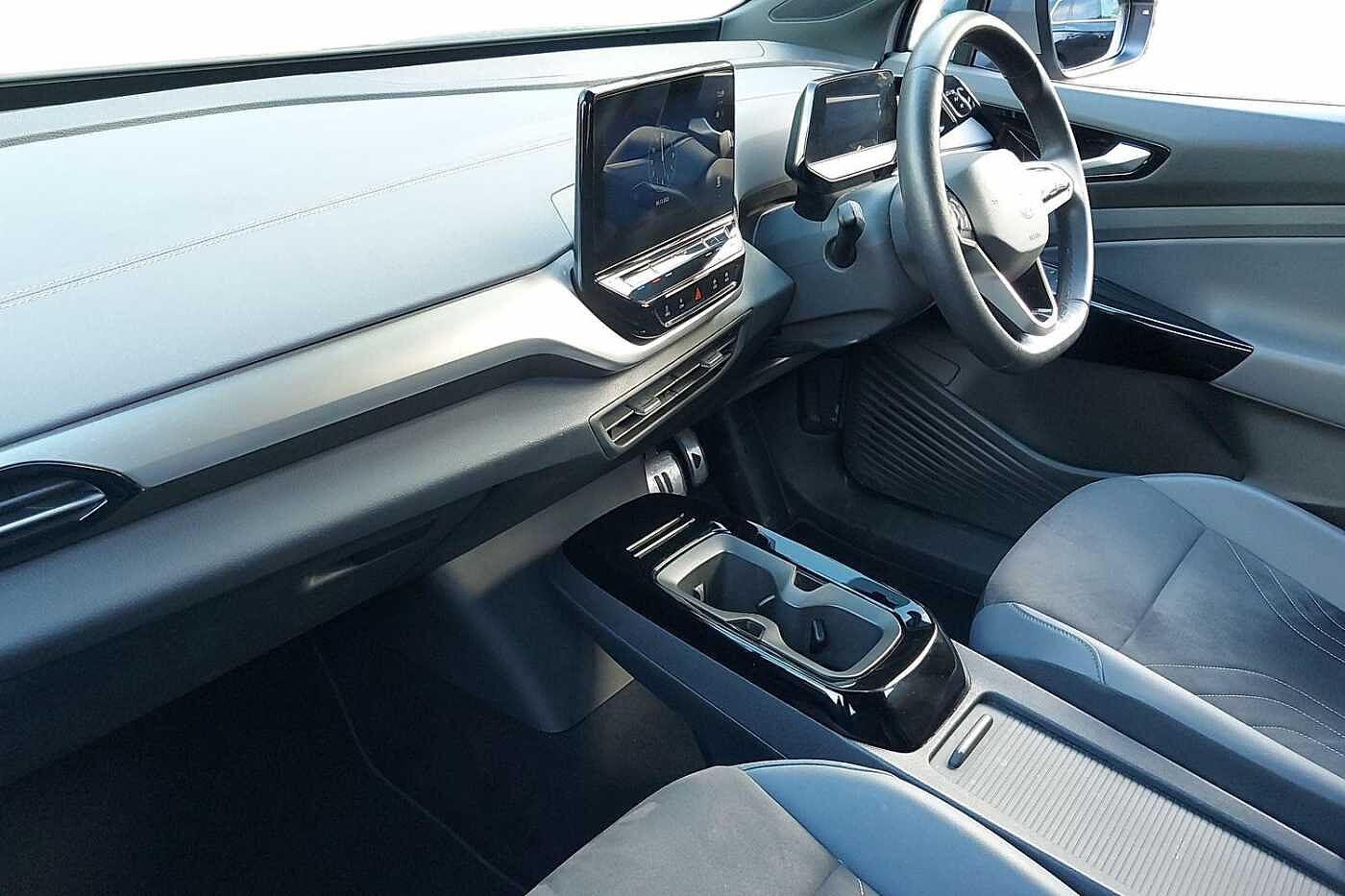 Used Volkswagen ID.4 2023 for sale - 76837760: Photo 2