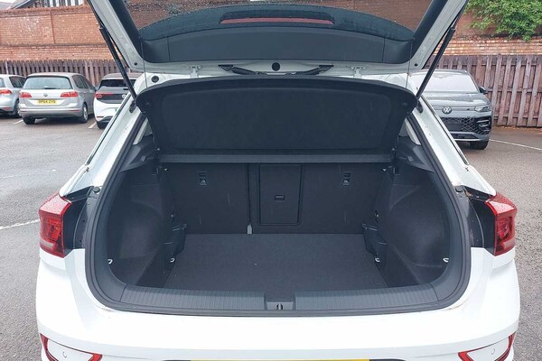 Used Volkswagen T-Roc 2025 for sale - 76110924: Photo 12