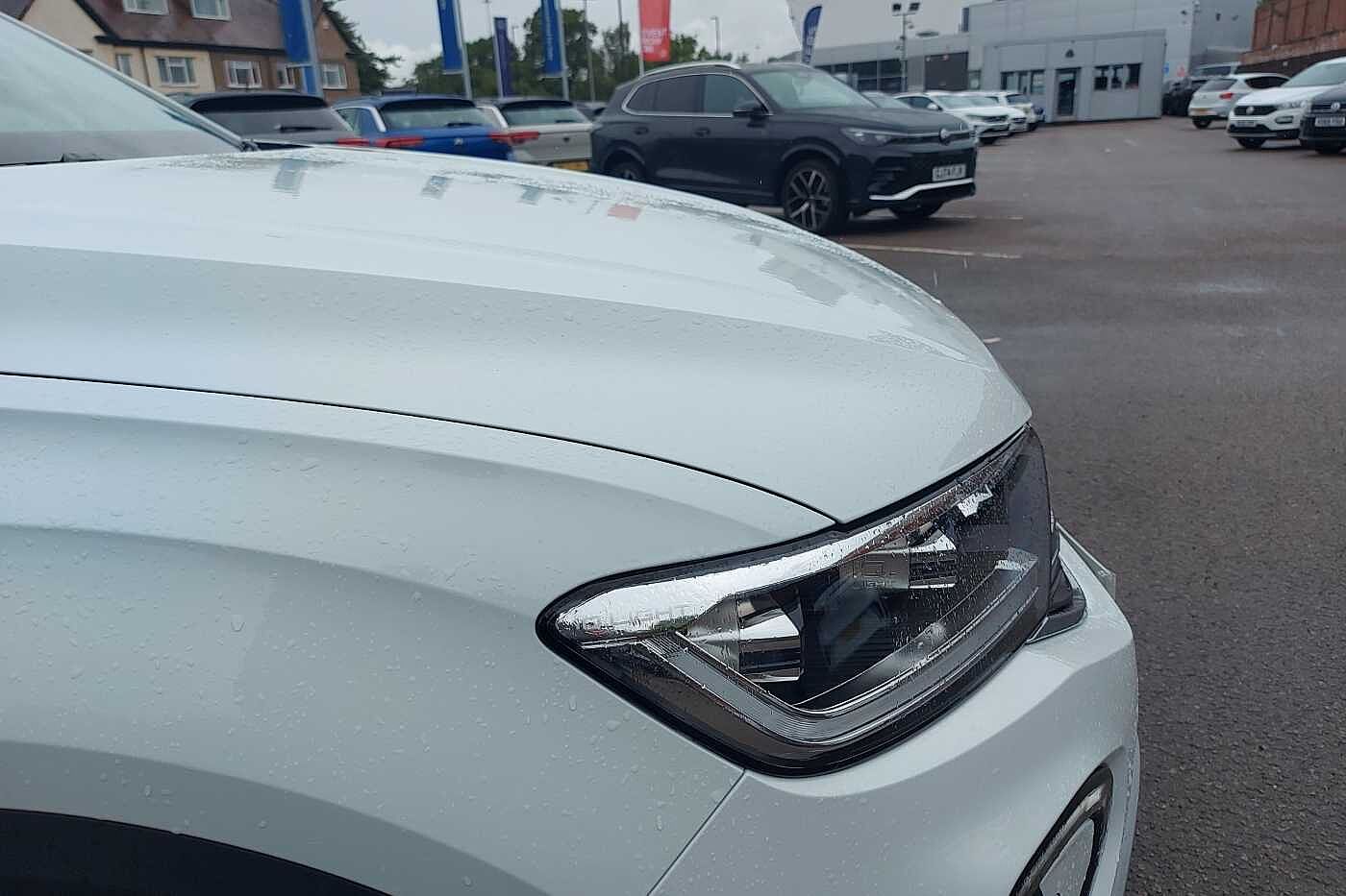 Used Volkswagen T-Roc 2025 for sale - 76110924: Photo 14