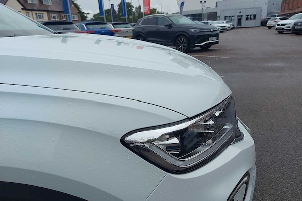 Used Volkswagen T-Roc 2025 for sale - 76110924: Photo 14