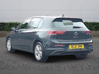 Used Volkswagen Golf 2021 for sale - 77575976: Photo