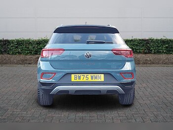 Used Volkswagen T-Roc 2026 for sale - 77427509: Photo