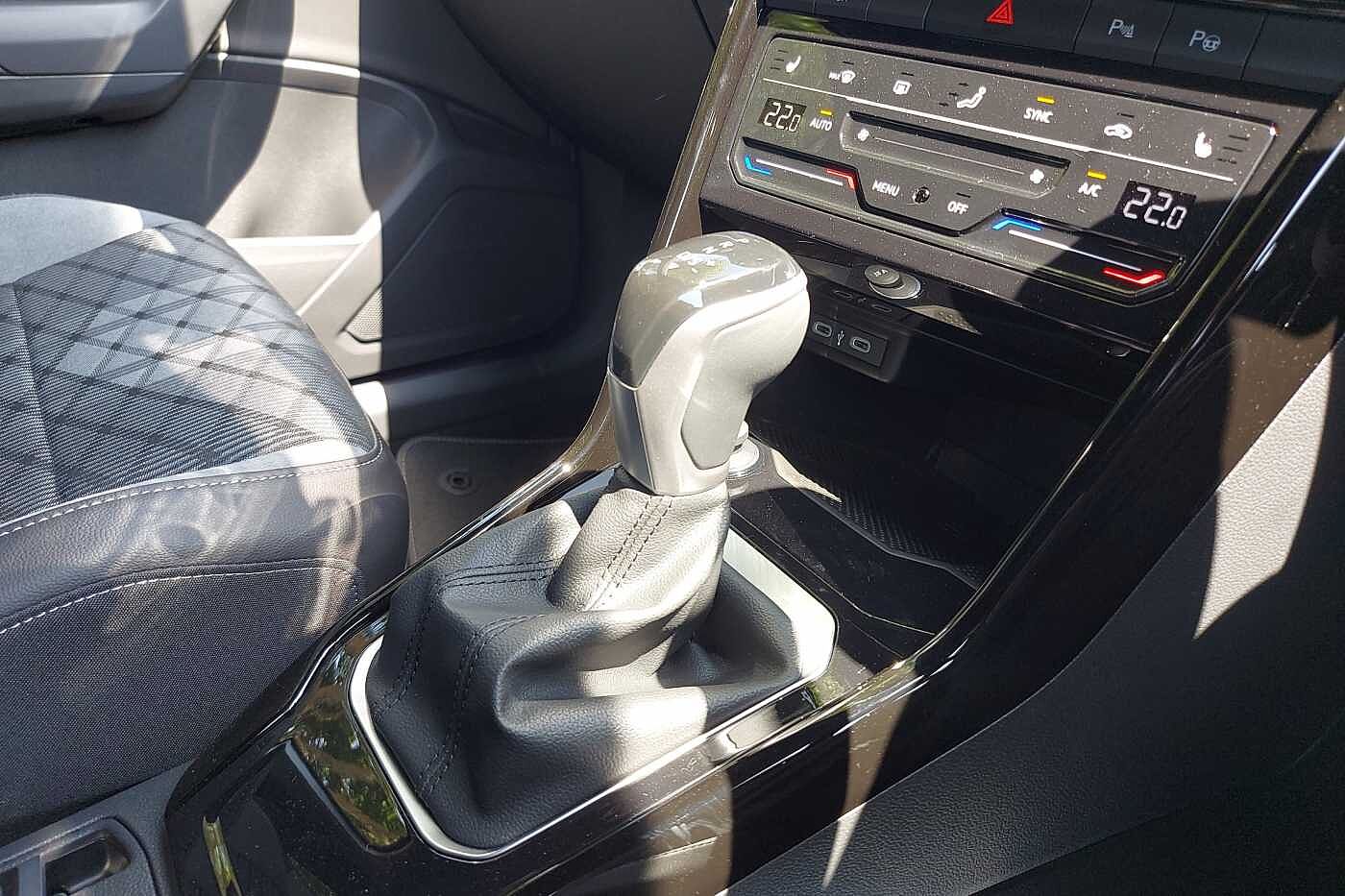 Used Volkswagen T-Roc 2025 for sale - 77177335: Photo 10