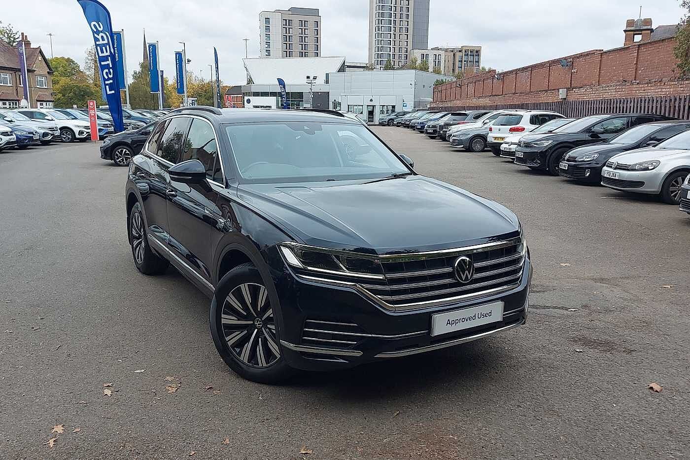 Used Volkswagen Touareg 2020 for sale - 76139813: Photo 1