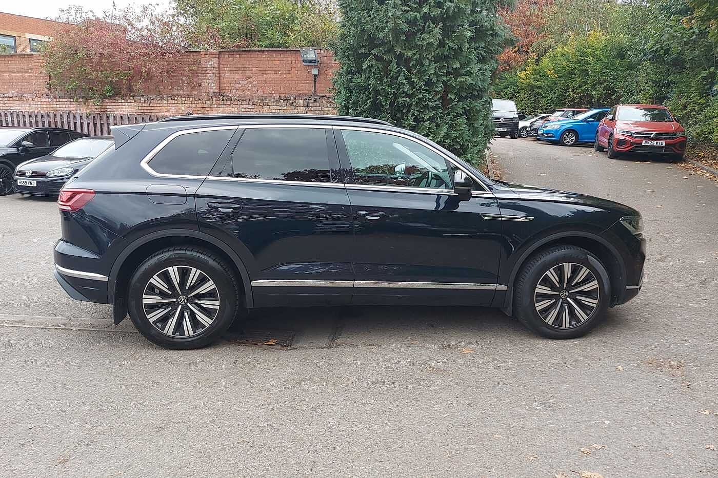 Used Volkswagen Touareg 2020 for sale - 76139813: Photo 4