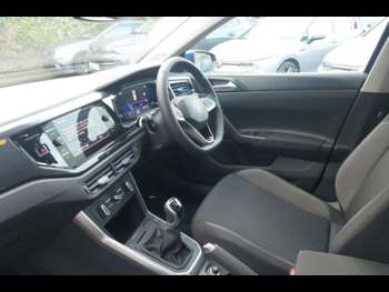 Used Volkswagen Polo 2024 for sale - 73126990: Photo