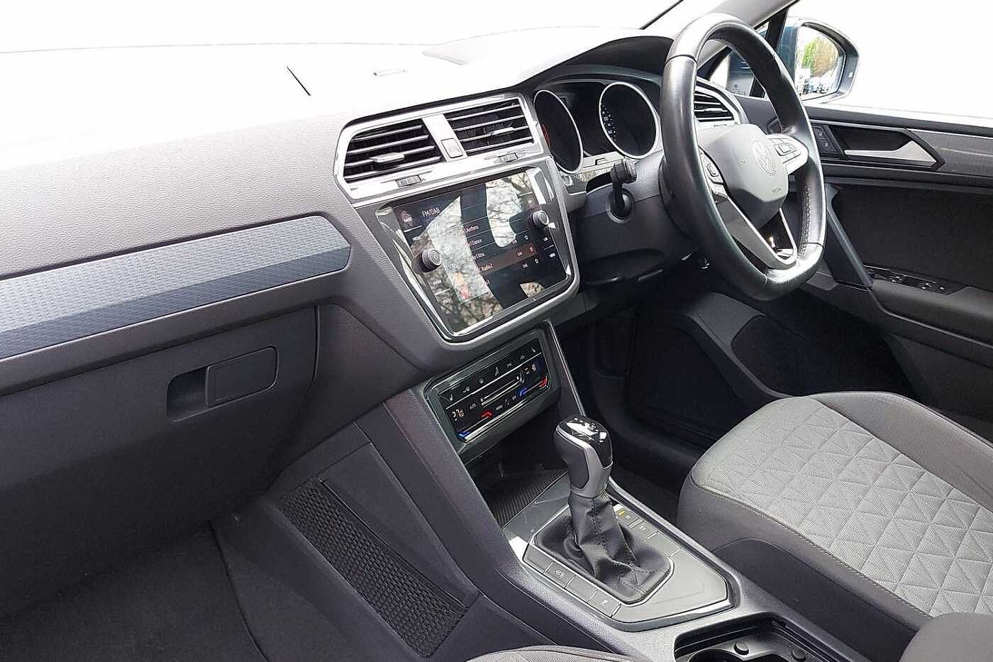 Used Volkswagen Tiguan 2022 for sale - 77176689: Photo 2