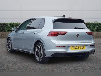Used Volkswagen Golf 2025 for sale - 77551587: Photo