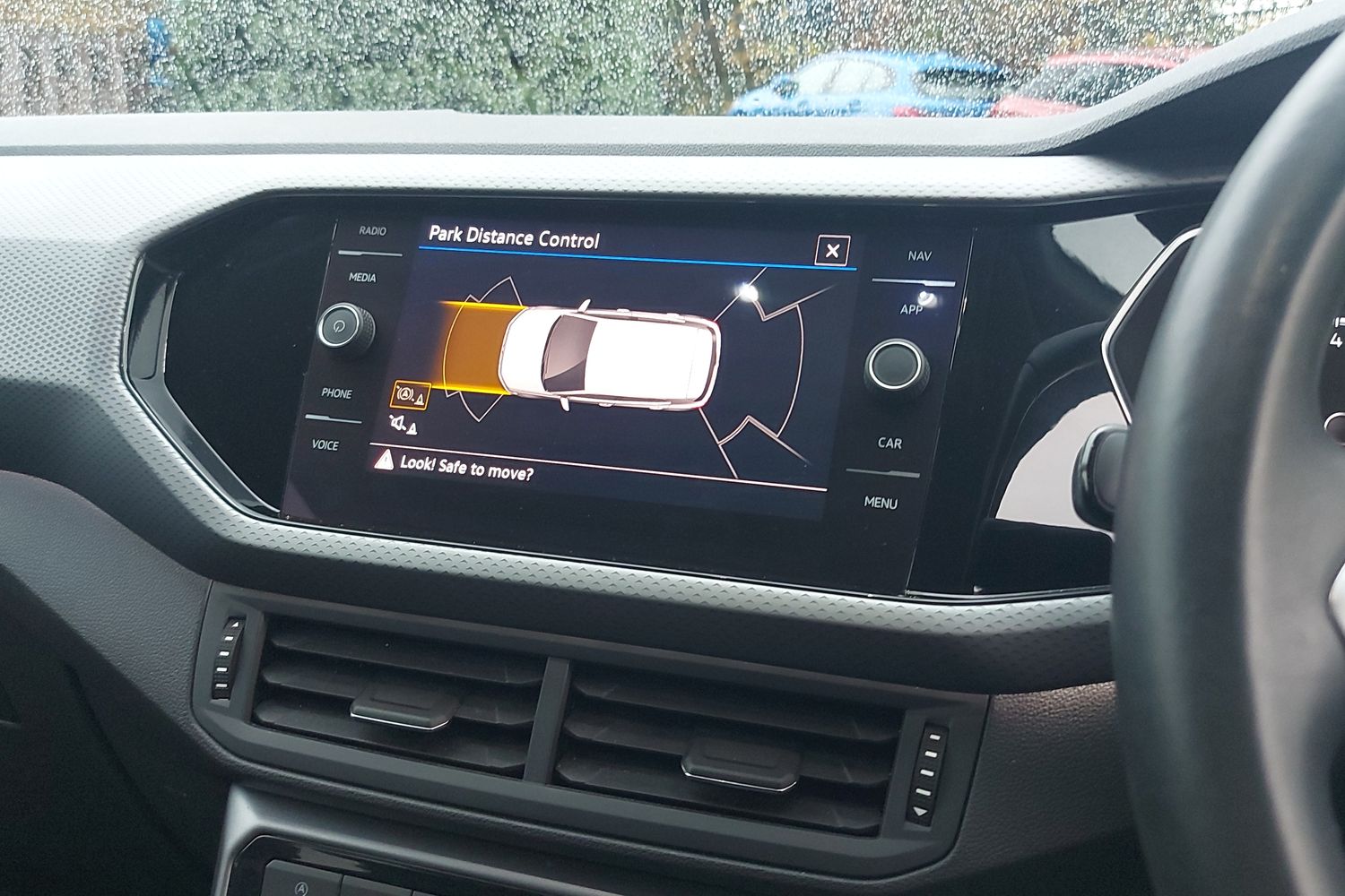 Used Volkswagen T-Cross 2022 for sale - 76692727: Photo 11