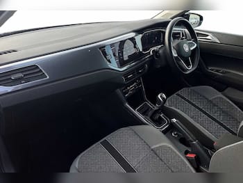 Used Volkswagen Polo 2024 for sale - 79623050: Photo