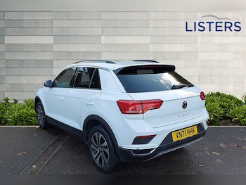 Used Volkswagen T-Roc 2021 for sale - 76359750: Photo