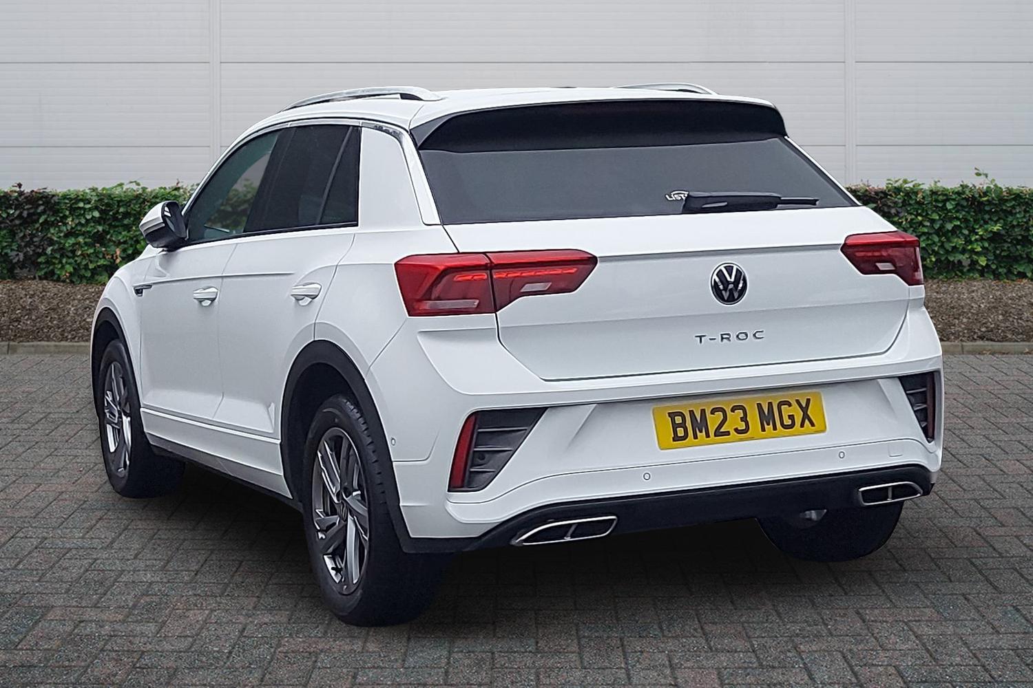 Used Volkswagen T-Roc 2023 for sale - 76586533: Photo 2