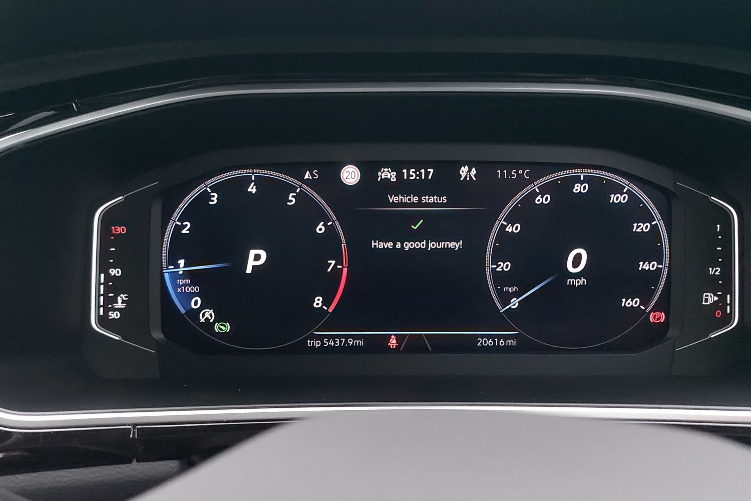 Used Volkswagen T-Roc 2023 for sale - 76586533: Photo 31