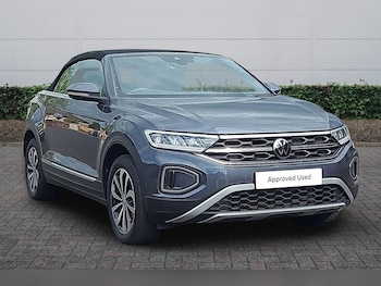Used Volkswagen T-Roc 2023 for sale - 78293251: Photo