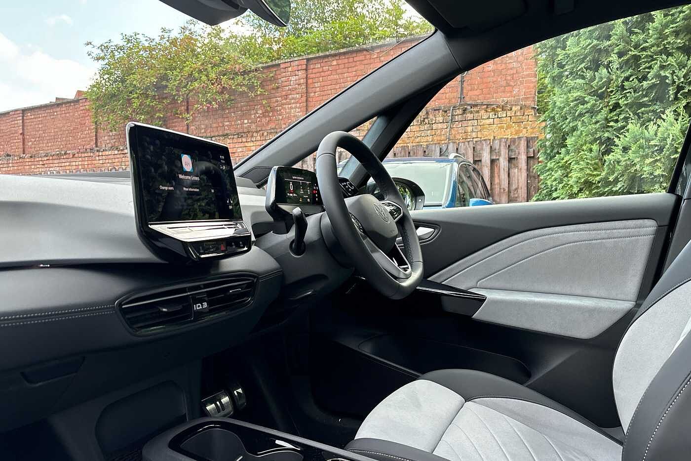 Used Volkswagen ID.3 2024 for sale - 77177749: Photo 2