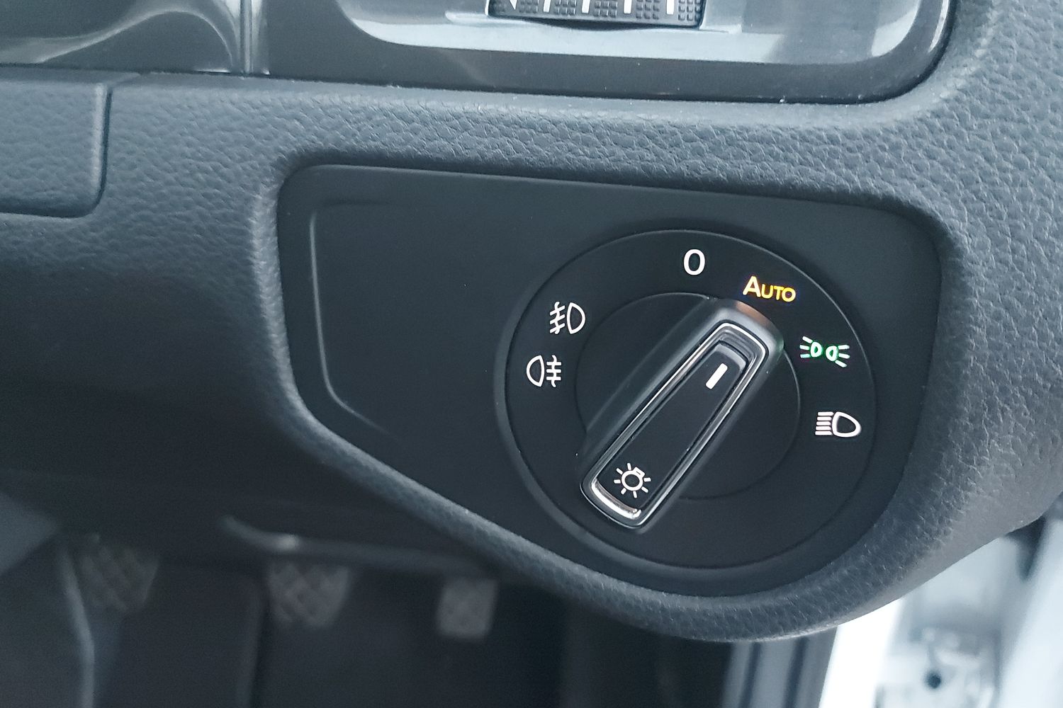 Used Volkswagen Golf 2020 for sale - 77013656: Photo 14