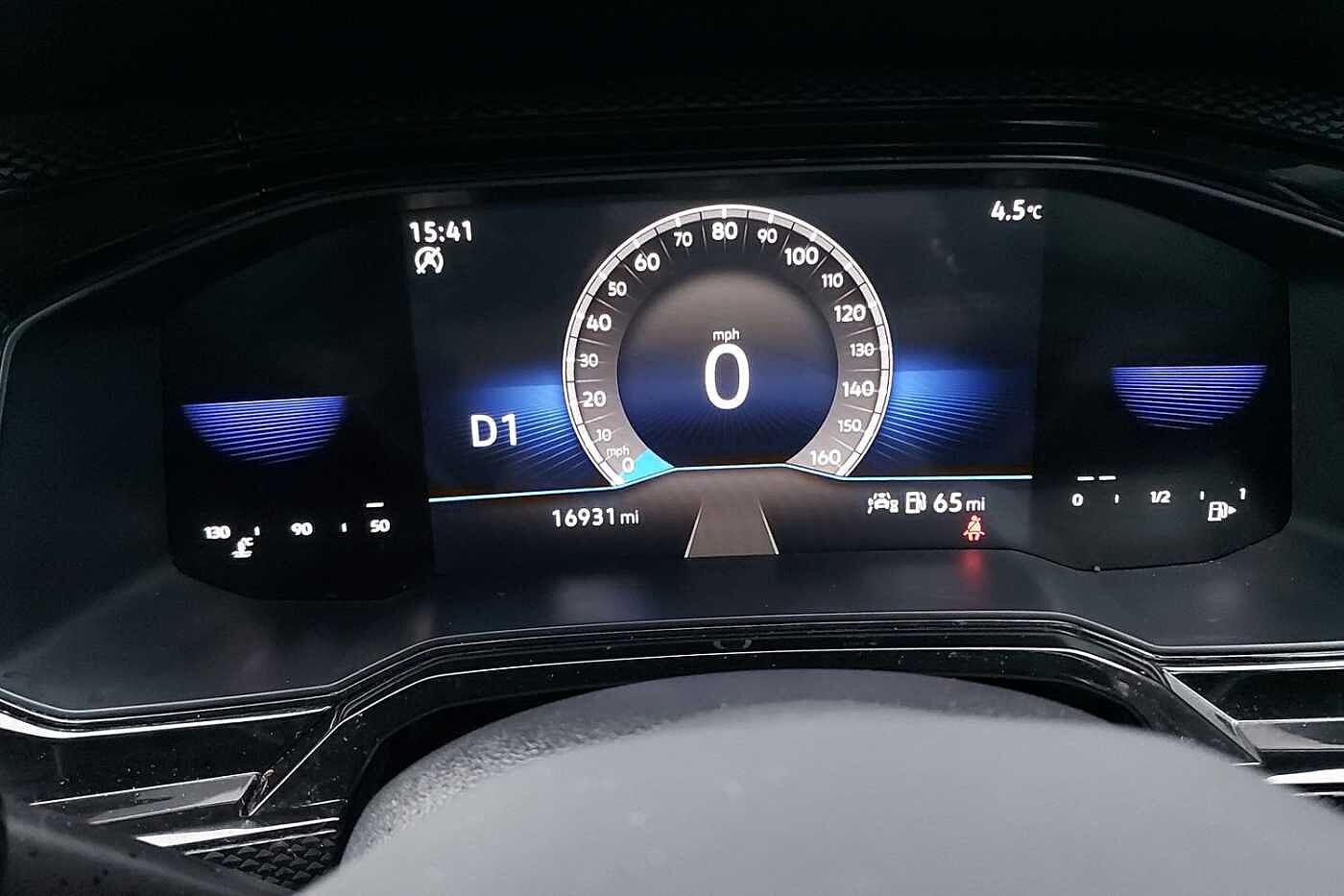 Used Volkswagen Polo 2024 for sale - 77672843: Photo 15