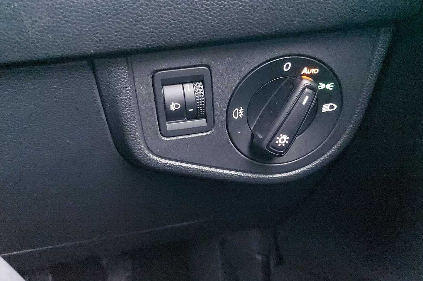 Used Volkswagen Polo 2024 for sale - 77672843: Photo 31