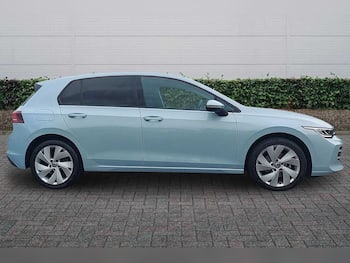 Used Volkswagen Golf 2024 for sale - 79659248: Photo
