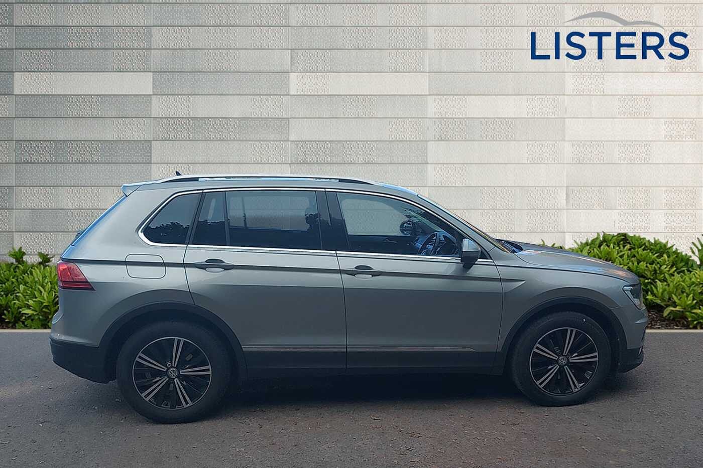 Used Volkswagen Tiguan 2018 for sale - 76111213: Photo 4