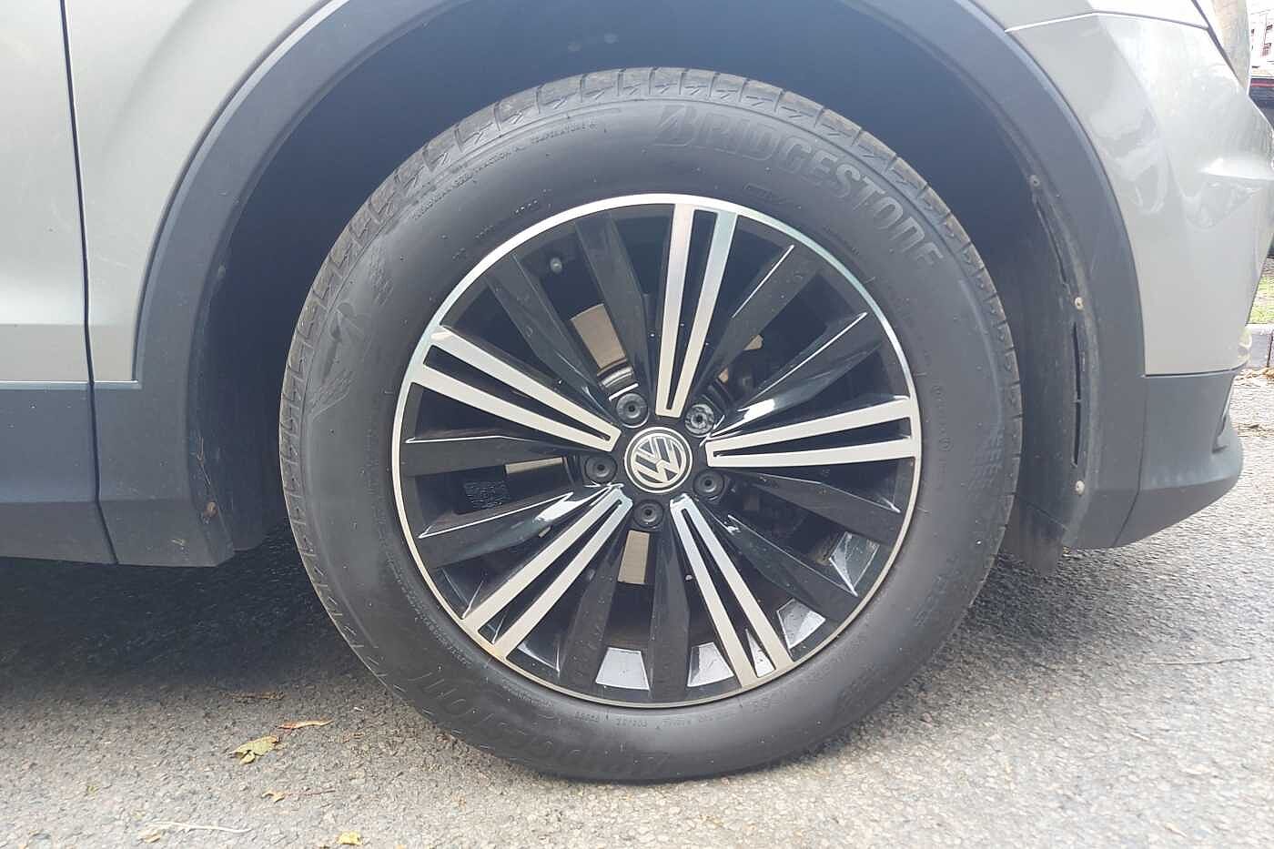Used Volkswagen Tiguan 2018 for sale - 76111213: Photo 5