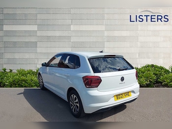 Used Volkswagen Polo 2021 for sale - 76271500: Photo