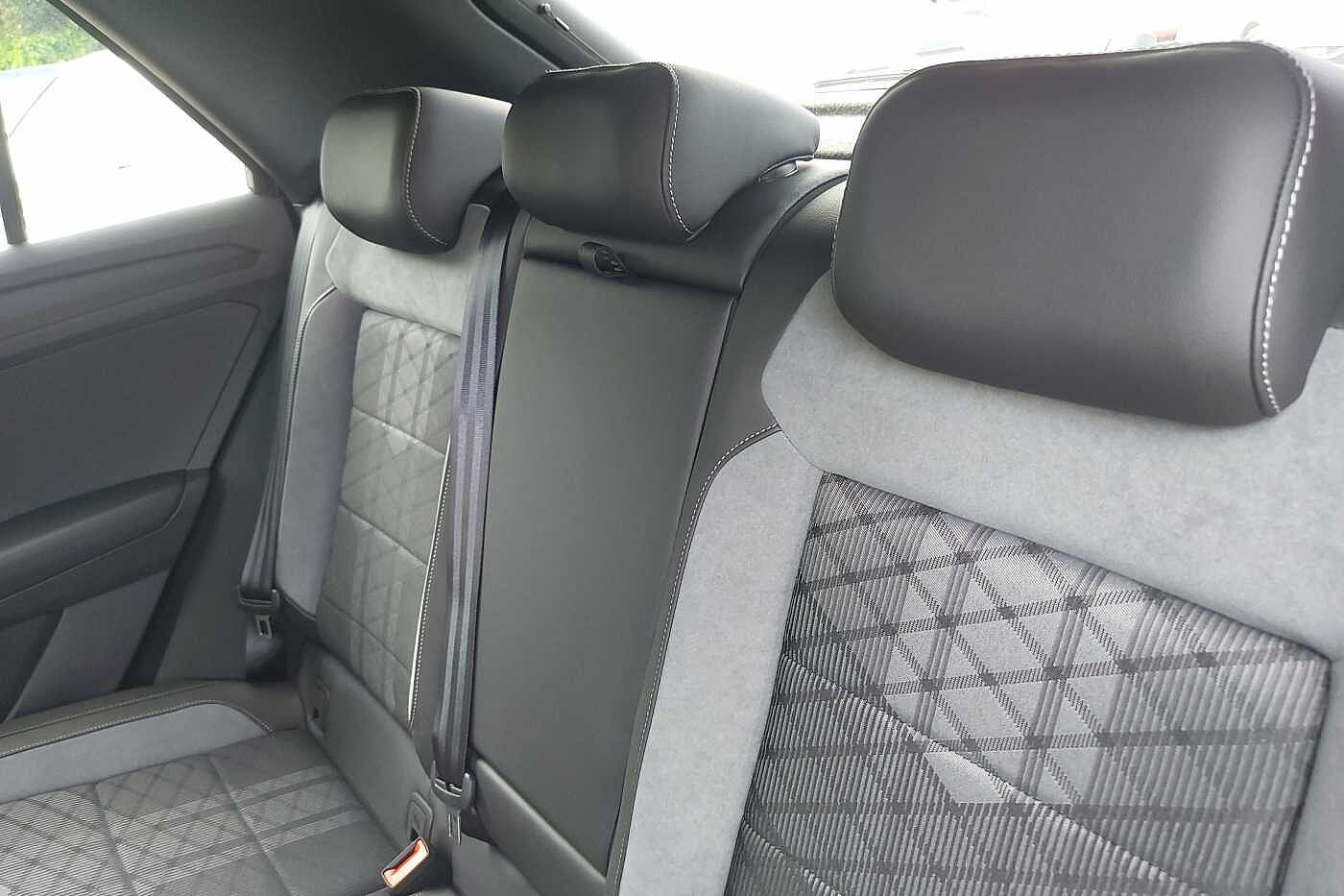 Used Volkswagen T-Roc 2025 for sale - 76110841: Photo 11