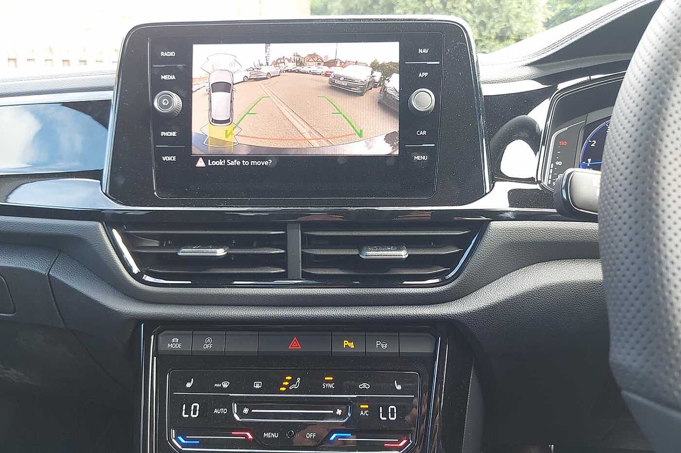 Used Volkswagen T-Roc 2025 for sale - 76110841: Photo 9