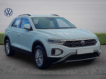 Used Volkswagen T-Roc 2023 for sale - 79375475: Photo