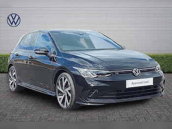 Used Volkswagen Golf 2024 for sale - 78117331: Photo