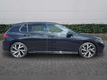 Used Volkswagen Golf 2024 for sale - 78117331: Photo