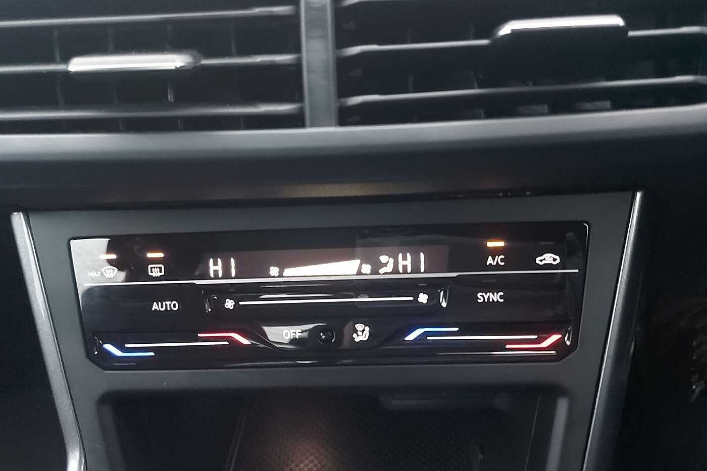 Used Volkswagen Polo 2024 for sale - 77388480: Photo 13