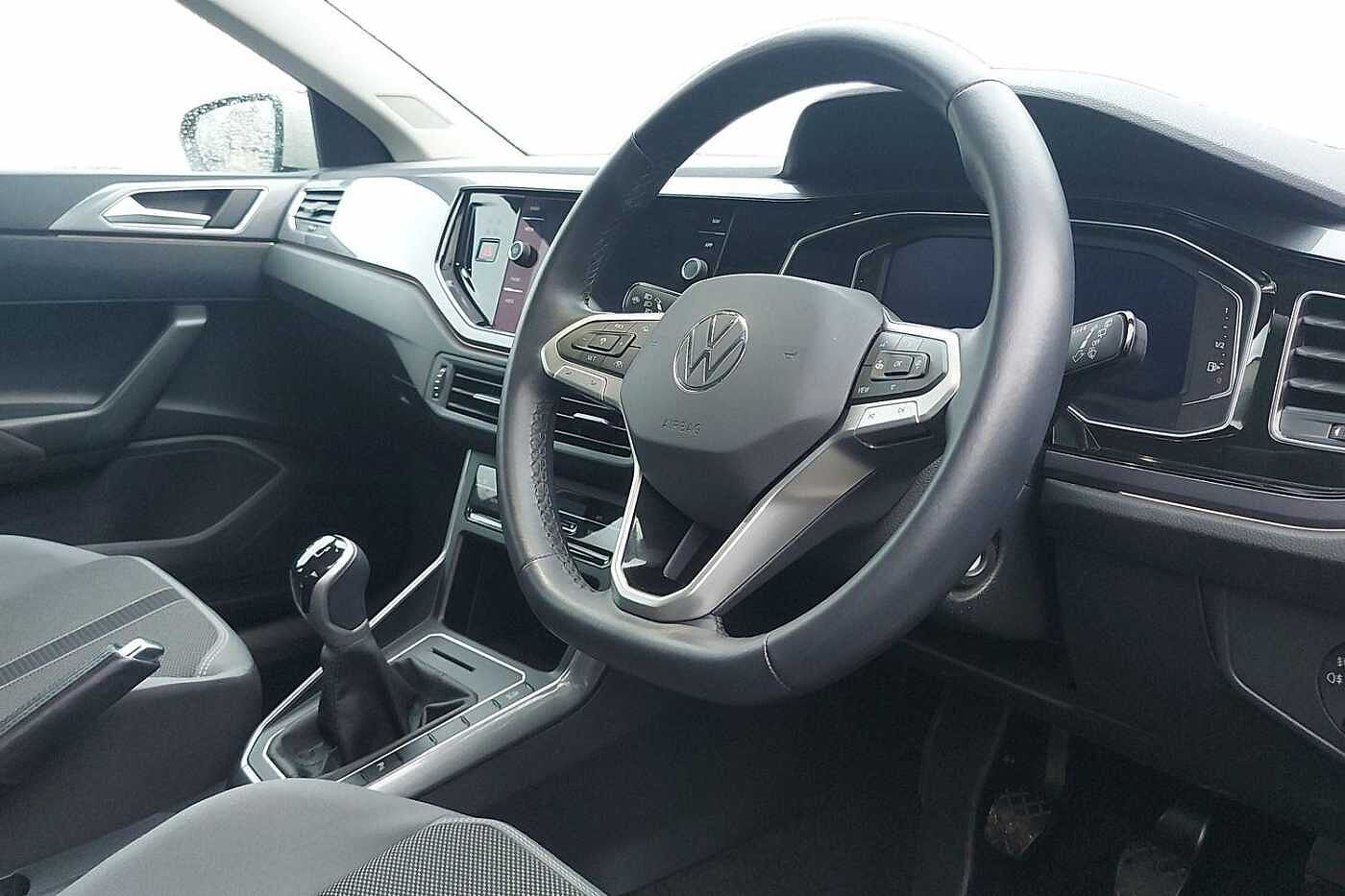 Used Volkswagen Polo 2024 for sale - 77388480: Photo 6