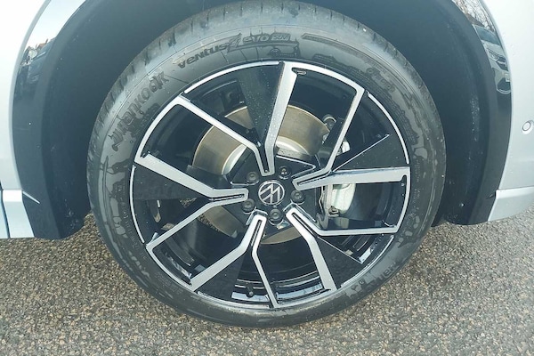 Used Volkswagen Tiguan 2024 for sale - 76111440: Photo 5