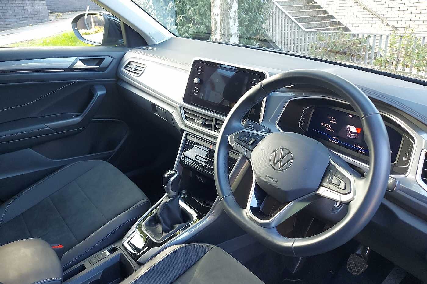 Used Volkswagen T-Roc 2024 for sale - 77177129: Photo 6