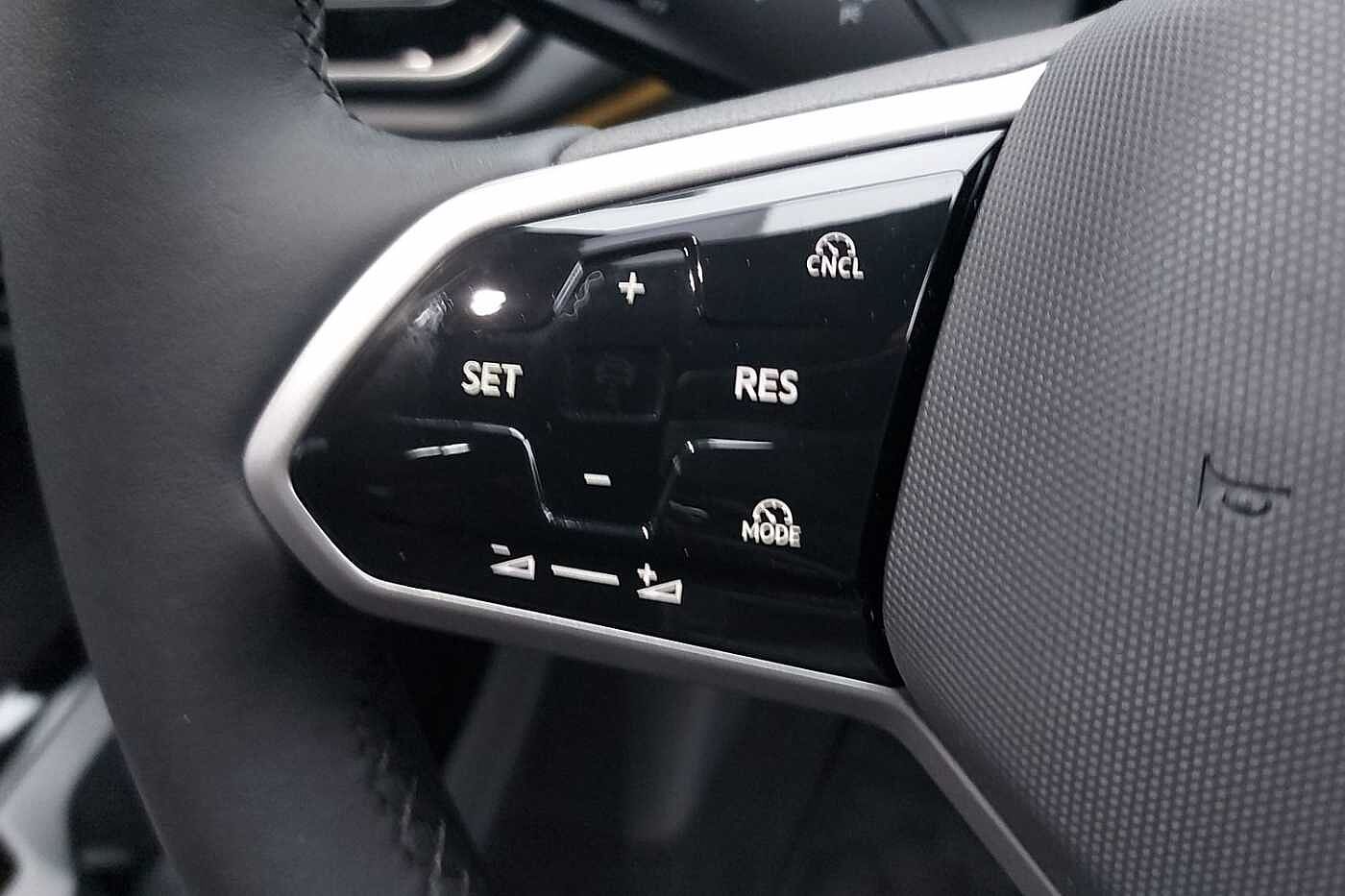 Used Volkswagen ID.4 2025 for sale - 77239279: Photo 19