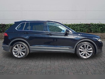 Used Volkswagen Tiguan 2023 for sale - 79159855: Photo