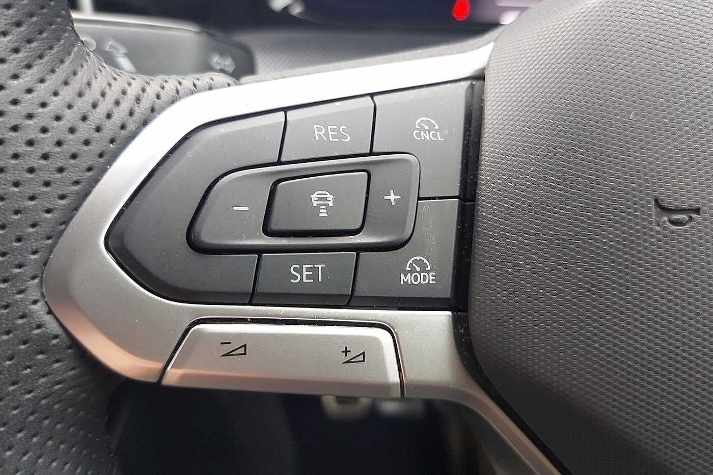 Used Volkswagen Golf 2024 for sale - 77613752: Photo 16