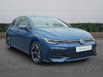 Used Volkswagen Golf 2024 for sale - 77613752: Photo