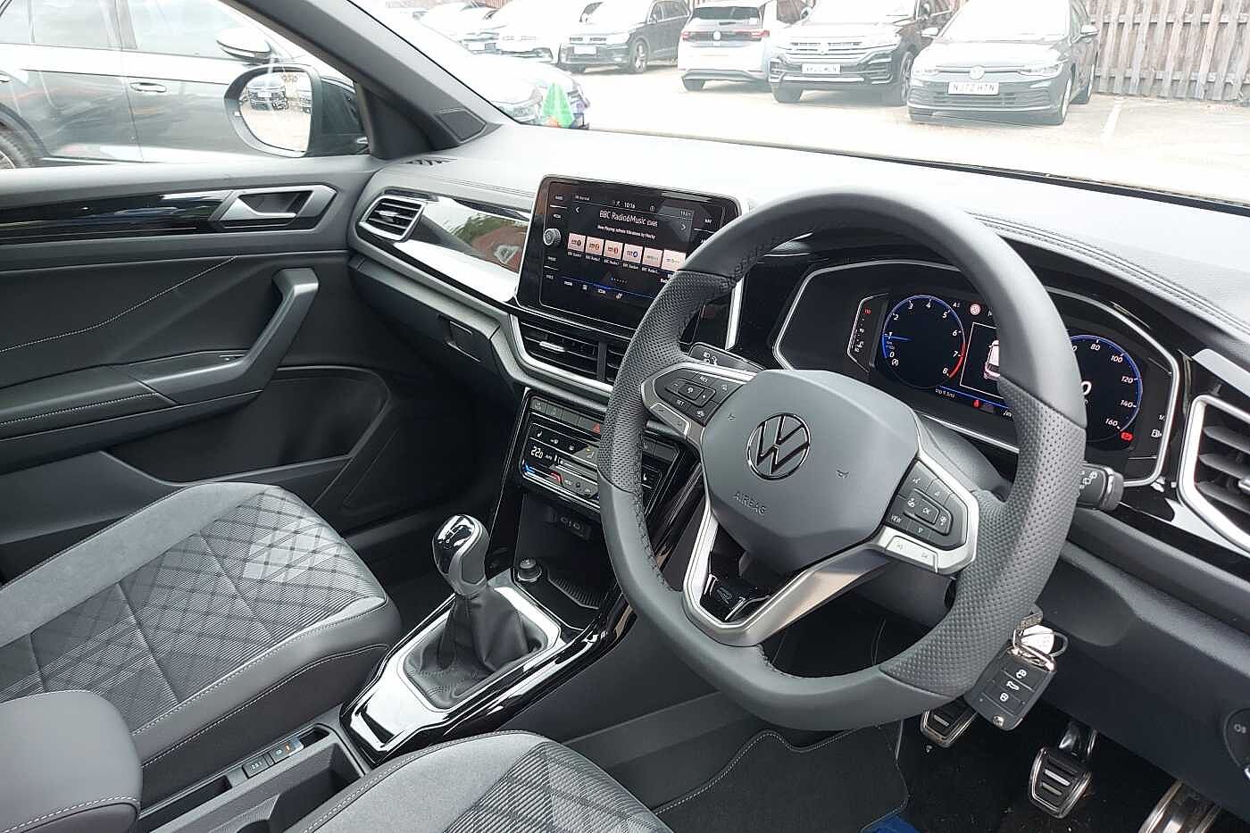 Used Volkswagen T-Roc 2025 for sale - 77177583: Photo 6