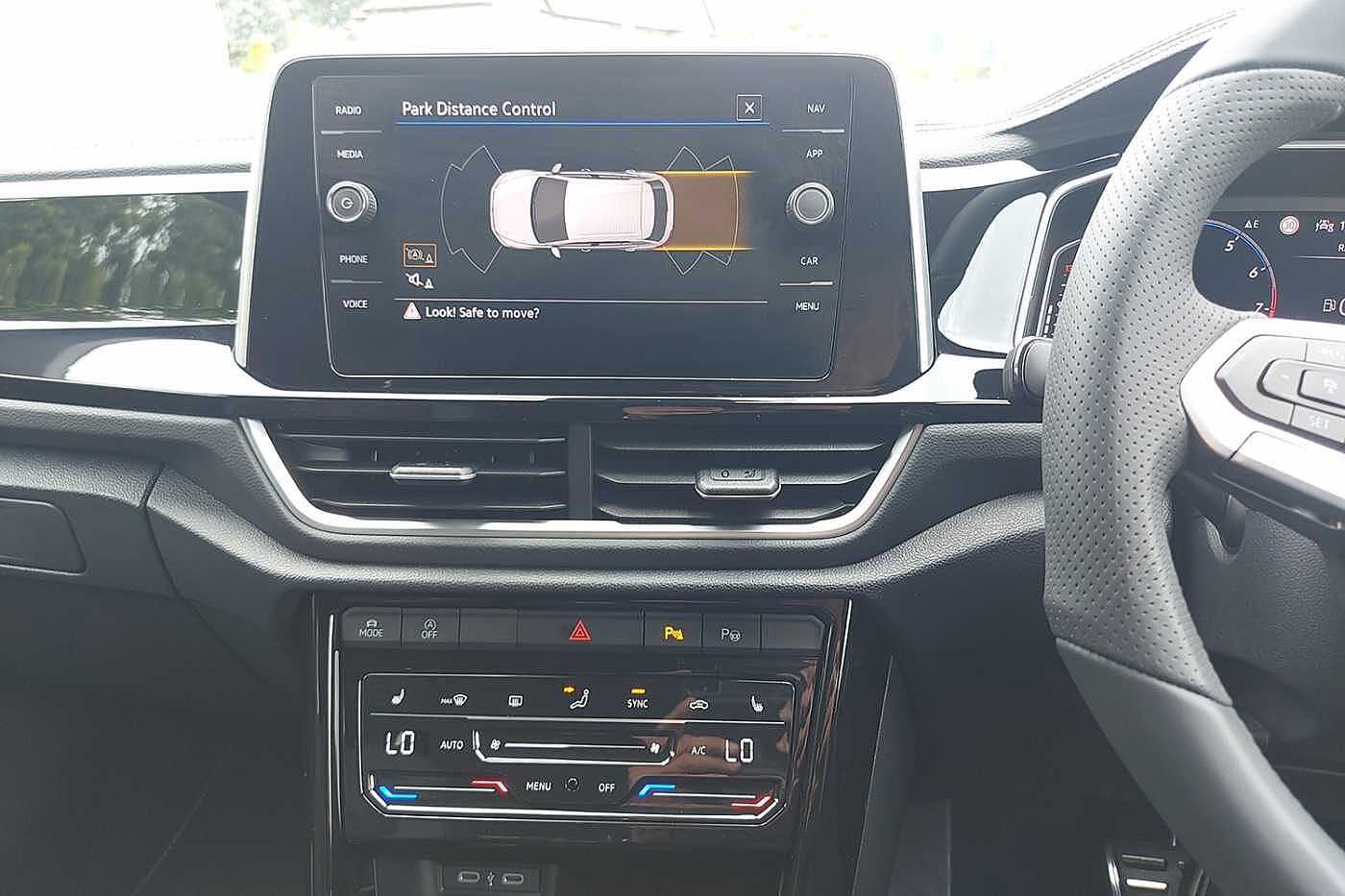 Used Volkswagen T-Roc 2025 for sale - 76110912: Photo 9