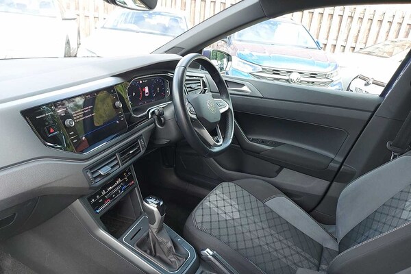 Used Volkswagen Polo 2023 for sale - 76111215: Photo 2