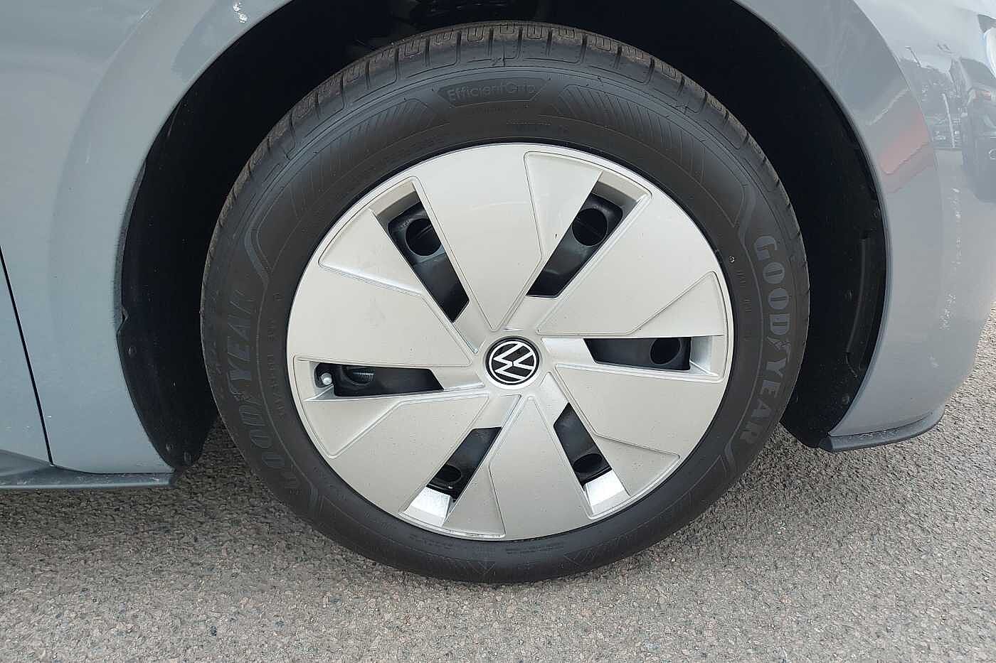 Used Volkswagen ID.3 2025 for sale - 77176543: Photo 5