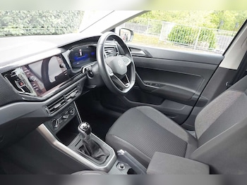 Used Volkswagen Polo 2024 for sale - 75758206: Photo